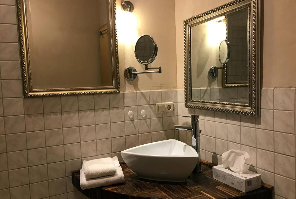 Landhotel Untere Muehle Strassberg Eksteriør billede